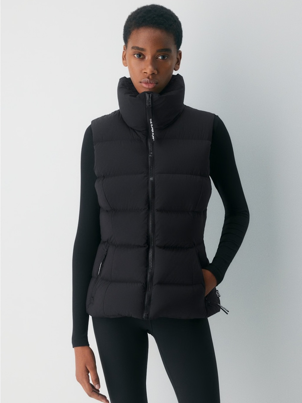 NWT - Aritzia The Supersnug Puff Vest - Size XS - Black